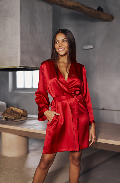 Short negligee in red silk | Marjolaine lingerie