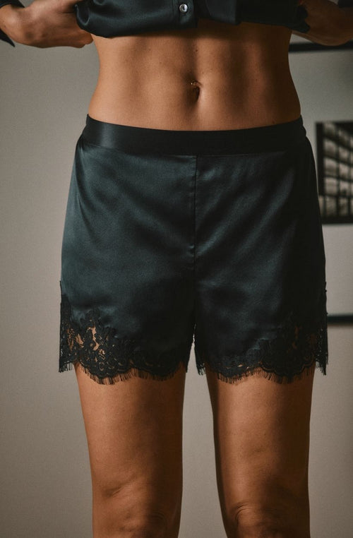 Kurzer Doria-Short aus Seide und Spitze - Marjolaine - 1