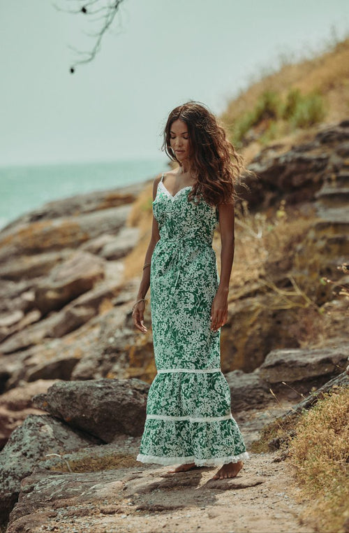 Cyane floral print crepe long dress with criss-cross back | Marjolaine lingerie
