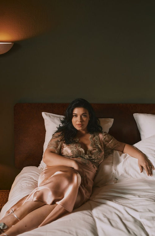 Robe nuisette longue en soie et dentelle Daniella - Marjolaine - 2
