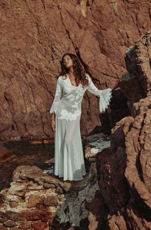 Sexyes langes Kleid Céleste aus Netzstoff und weißer Spitze | Marjolaine Dessous