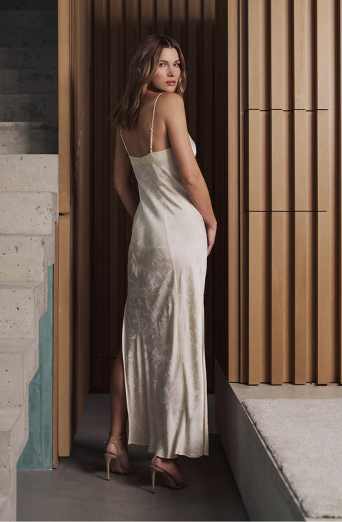 Robe nuisette longue Béatrice en satin jacquard crème - Marjolaine - 3