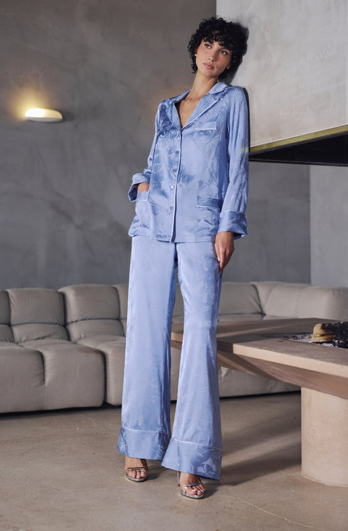 Pyjama Béatrice en satin jacquard bleu acier | Marjolaine lingerie
