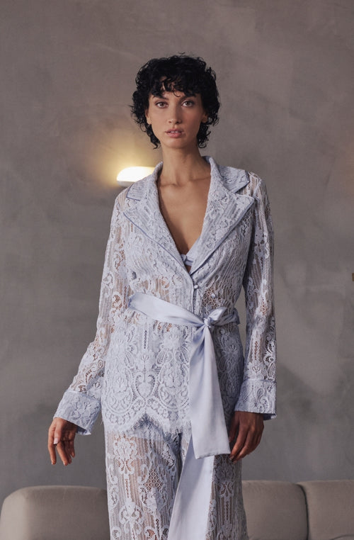 Veste tailleur en dentelle bleue Branda - Marjolaine - 3