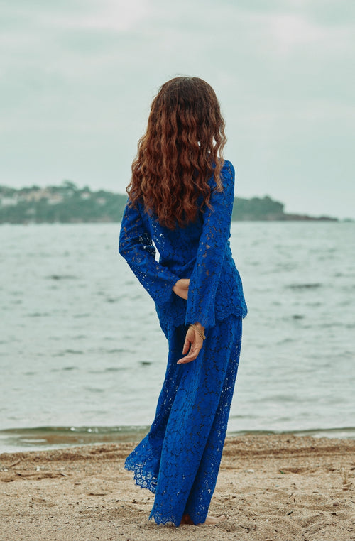 Celestial blue lace shirt | Marjolaine lingerie
