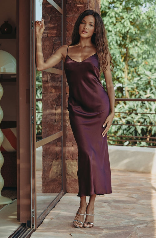 Calista long brown silk nightgown | Marjolaine lingerie