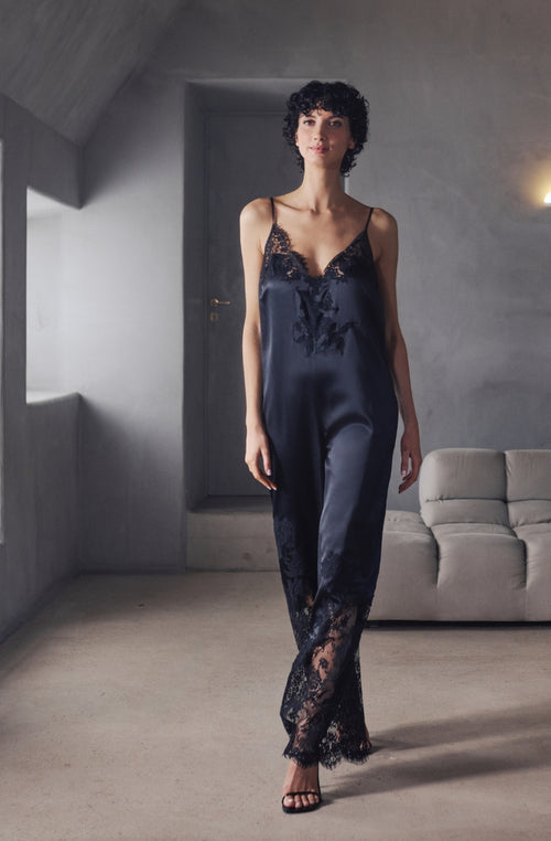 Combi-pantalon Bella en satin de soie et dentelle noire - Marjolaine - 3