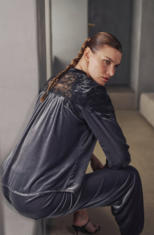 Pyjama Bruna en velours et dentelle grise - Marjolaine - 3