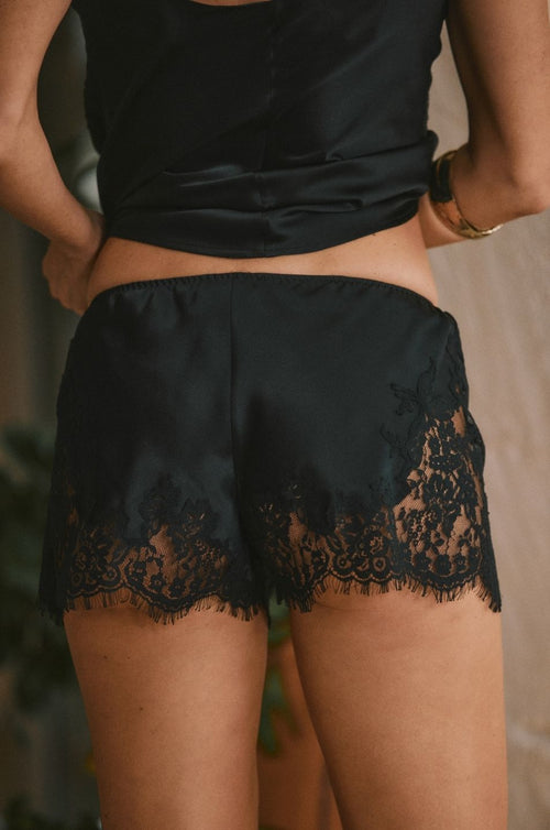 Schwarze Seidenshorty „Tess“ mit Spitze | Marjolaine Dessous