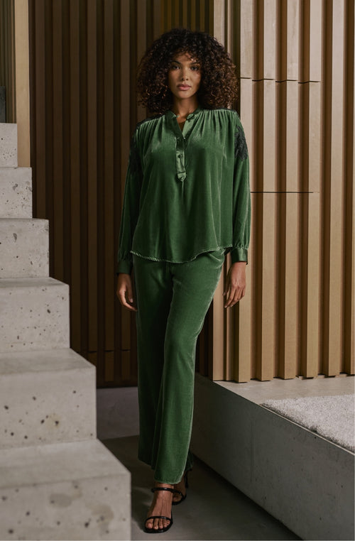 Pyjama Bruna en velours et dentelle verte - Marjolaine - 3