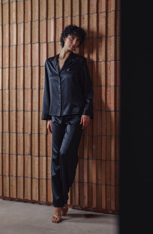 Pyjama Bonnie en satin noir | Marjolaine lingerie