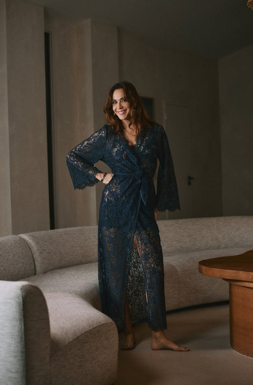 Désirée long blue lace kimono - Marjolaine - 3