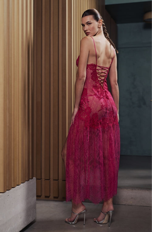 Nuisette longue en dentelle rose Brooke | Marjolaine lingerie