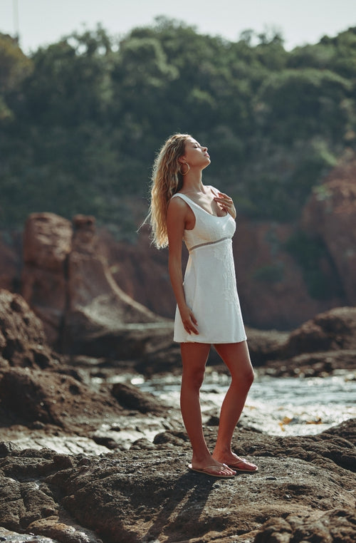 Céleste short dress in cotton fleece and white lace | Marjolaine lingerie