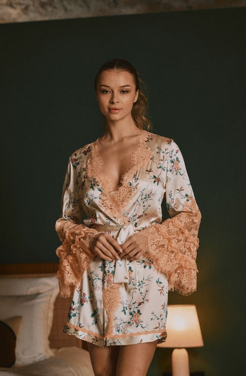 Daisy floral print satin and lace short chemise | Marjolaine lingerie