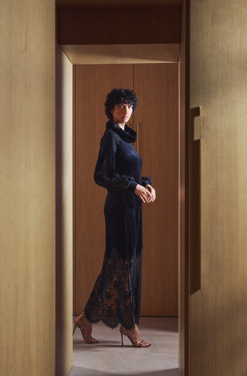 Branda long dress in velvet and black lace | Marjolaine lingerie