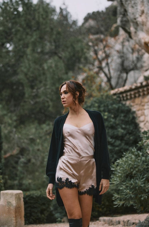 LOOK 06 - ÉLÉGANCE DÉCONTRACTÉE | Marjolaine lingerie