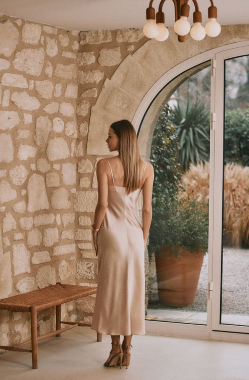Long nightie in beige silk - Marjolaine - 3