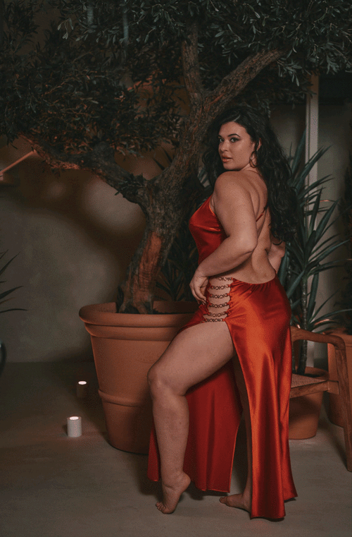 Désirée long backless orange silk nightgown | Marjolaine Lingerie